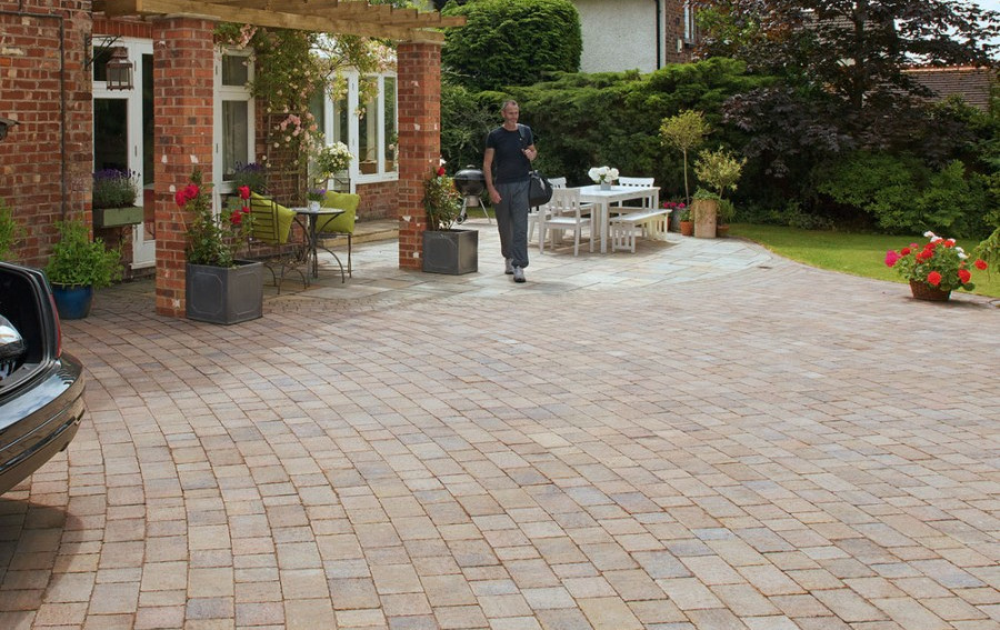 Block paved driveway on The Wirral.