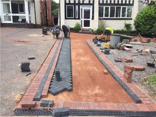 GD Paving - another impressive driveway being built.